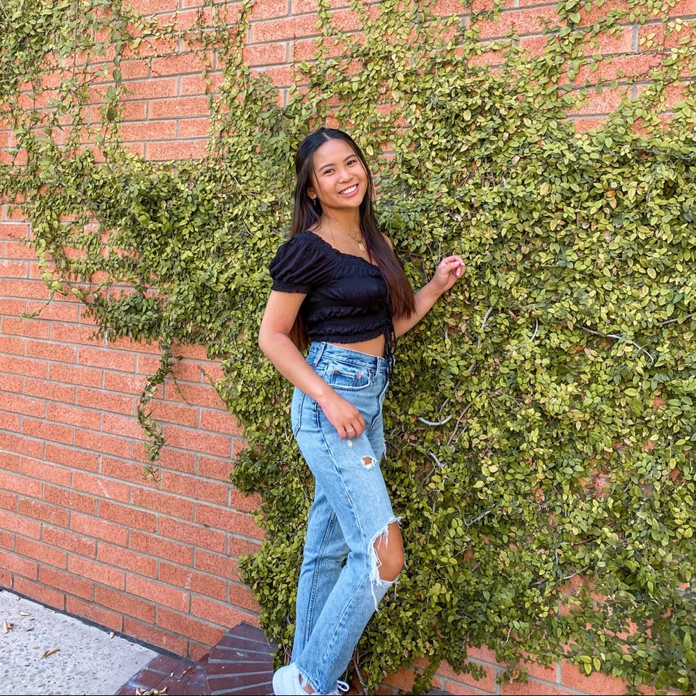 Meet your Posher, Emmy